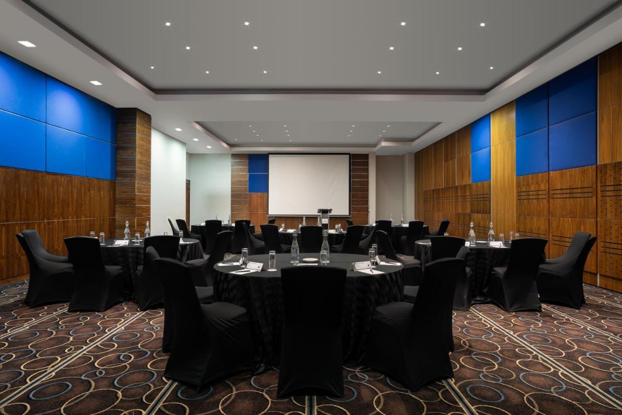 Premier Hotel Midrand Eksteriør billede