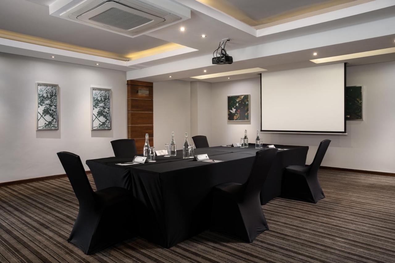 Premier Hotel Midrand Eksteriør billede