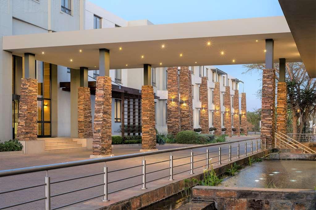Premier Hotel Midrand Eksteriør billede