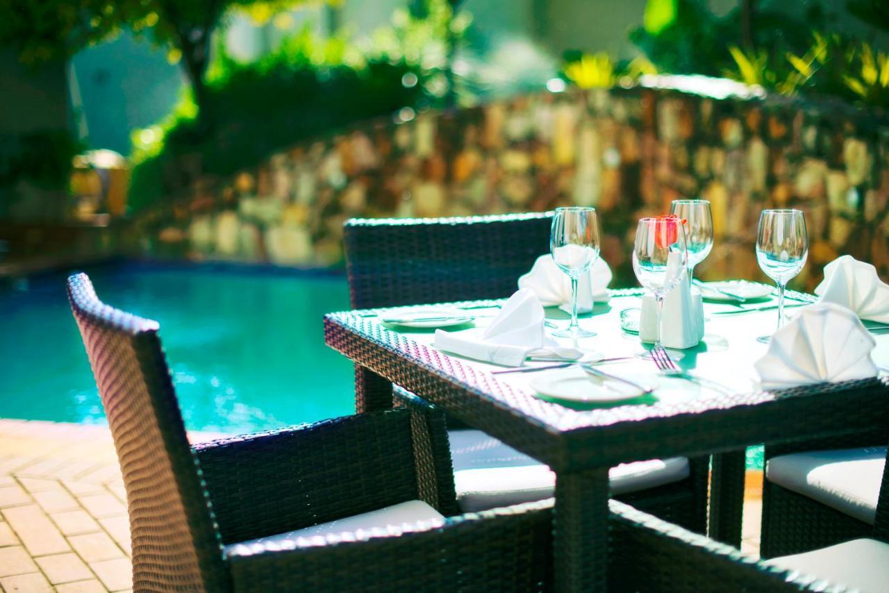Premier Hotel Midrand Eksteriør billede